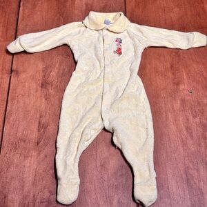 VTG Soft Yellow Plush Footed One-Piece ft Winnie-the-Pooh and Balloons